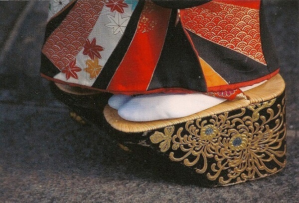 Обувные традиции Японии