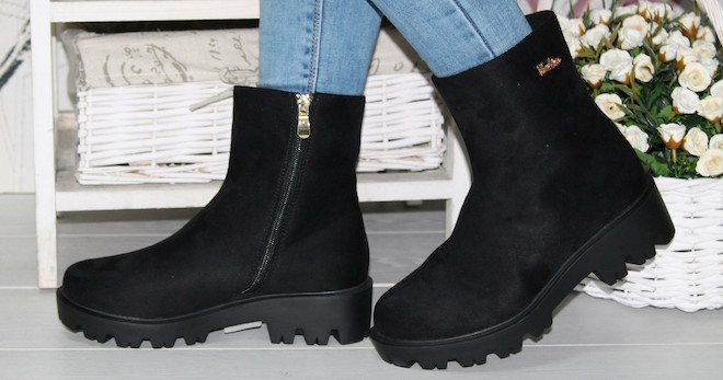 Сапоги на тракторной подошве – с чем носить и как создать модный образ?