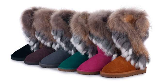 Угги с мехом – 10 стильных образов этого сезона