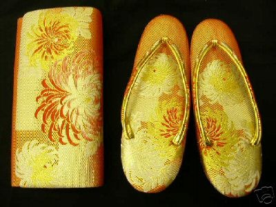 Японская обувь